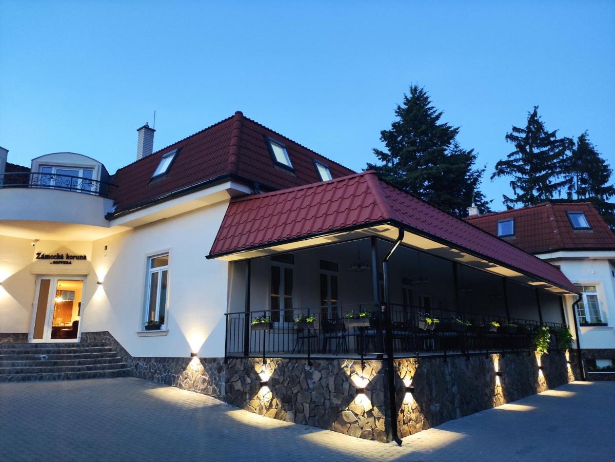 Zamocka Koruna U Hoffera Nitra Extérieur photo